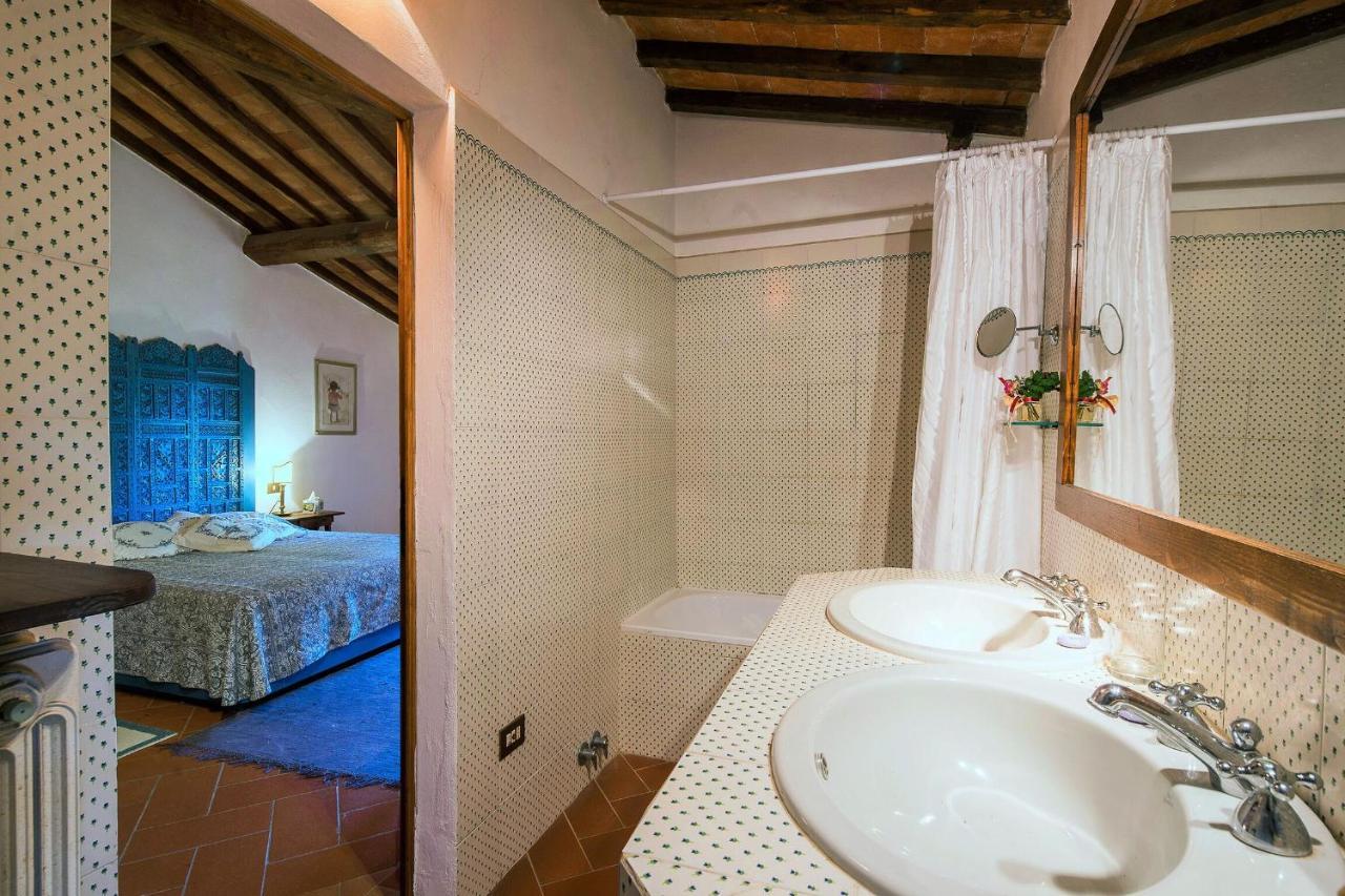 Pozza Di Volpaia By Salogi Villas Radda in Chianti Exterior foto
